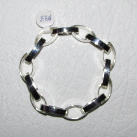 Silver Wide Pointed Oval Link Toggle Bracelet - NEW - Picture 5 of 9
